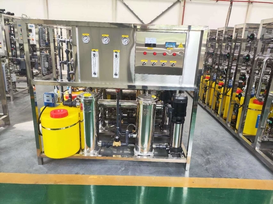 Laboratory Reverse Osmosis Water Purification Equipment Straight Drink Grade Water Purification Equipment